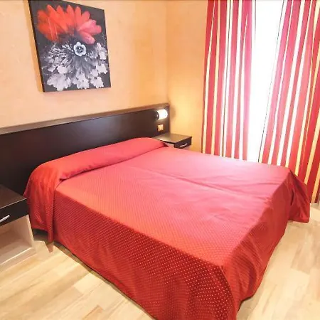Adele Hotel 3*