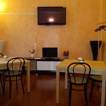 酒店 ​​阿黛尔别墅酒店 塞勒里古